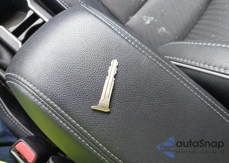 2014 Toyota Corolla S Plus z USA, uszkodzony, nr VIN 2T1BURHE5EC088591